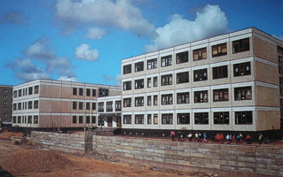 Schule WBS 70 #